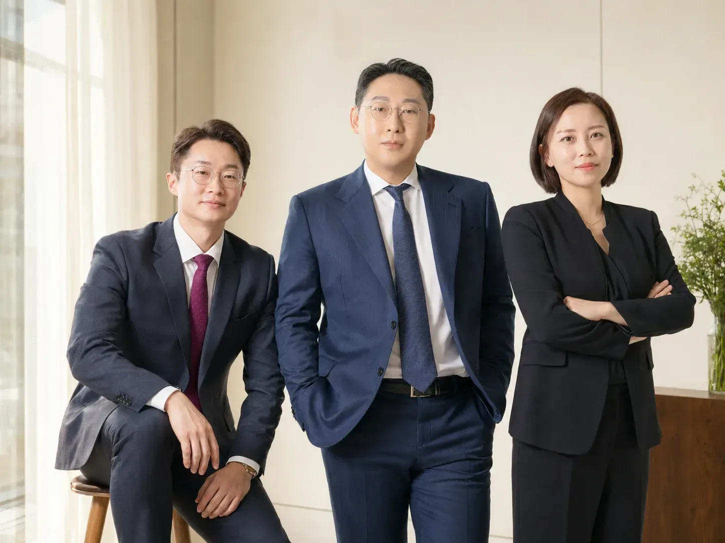 리얼로펌 변호사 3인